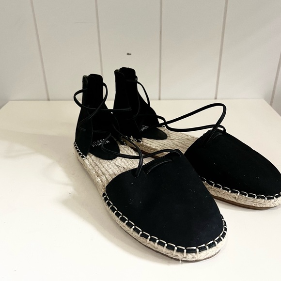 Eileen Fisher NWOT  Espadrille Flats size 6.5 Black - Picture 1 of 7